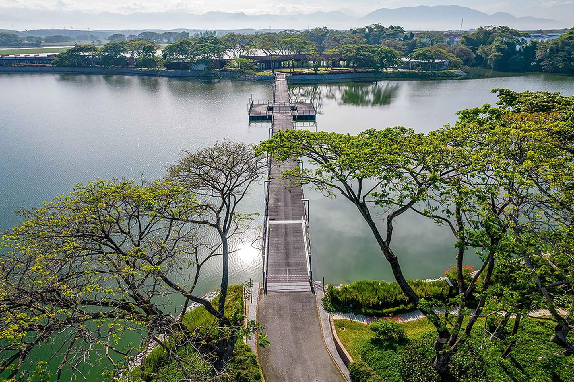Golden Roof Hotel, Seri Iskandar Buitenkant foto